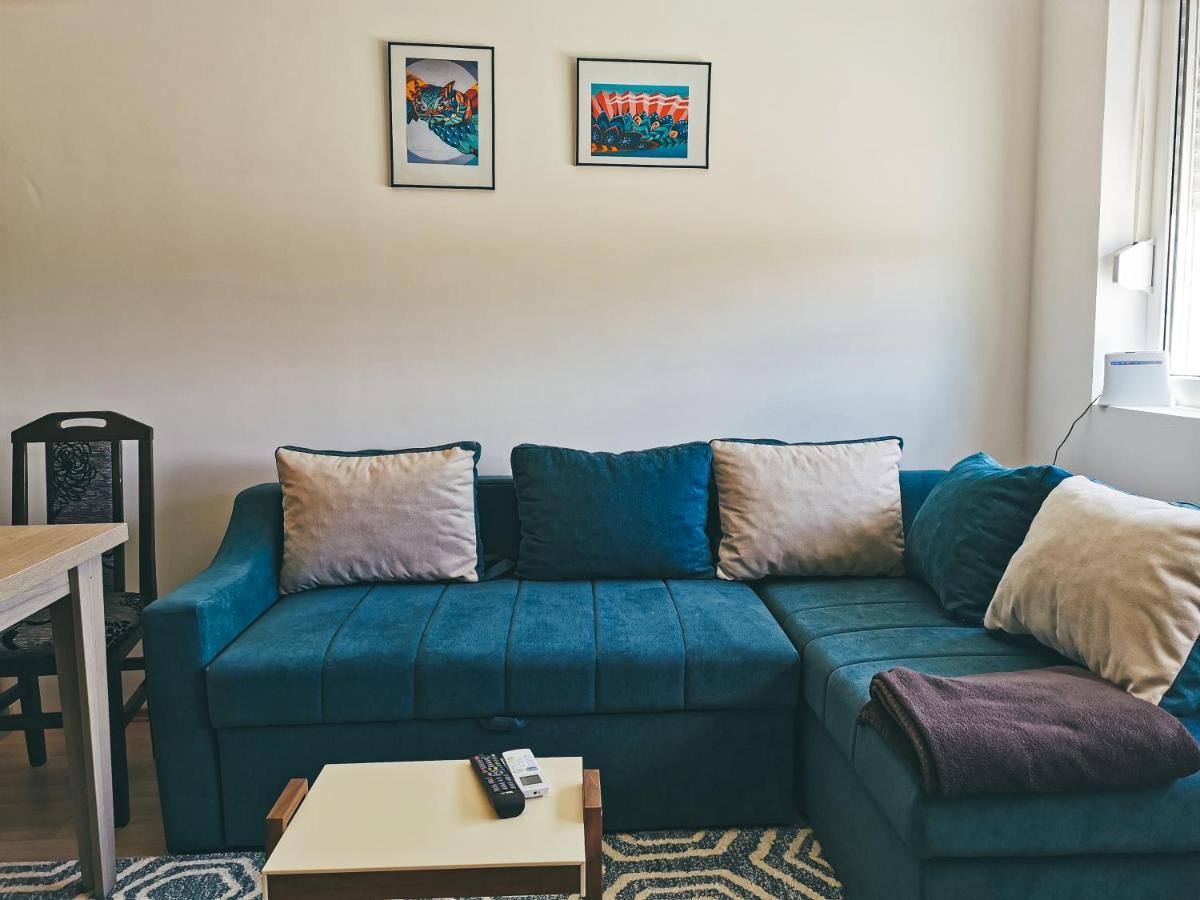 Cozy Corner Apartments - Free Parking & Wi-Fi Чуприя Экстерьер фото